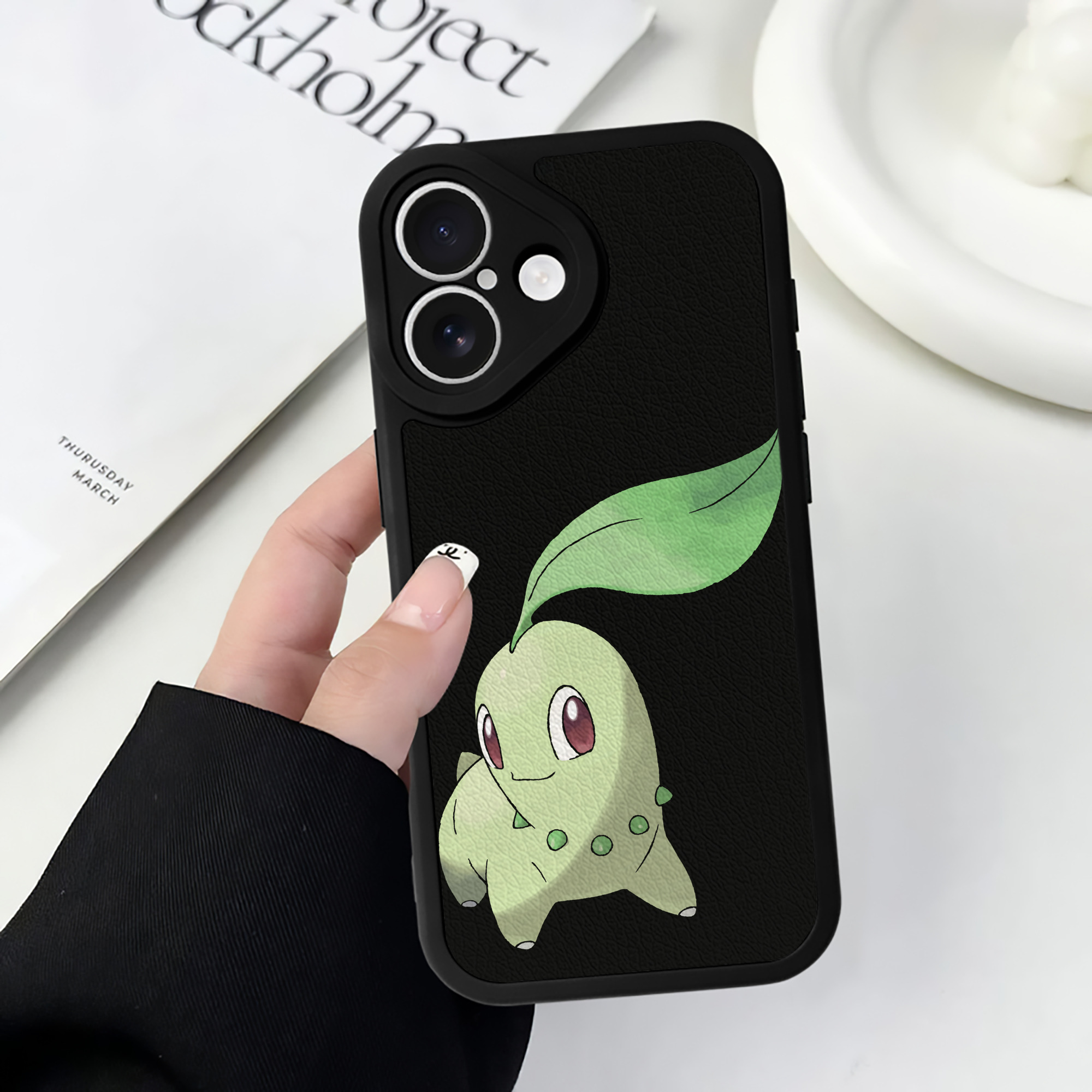 （画像用） ポケットモンスター Pokémon 【iPhone 16シリーズ対応】シリコンスマホケース（レザー調） 材質：シリコン